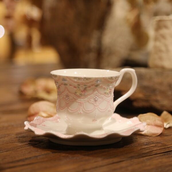 Carving Petite Pink Princess Cup+Saucer-94